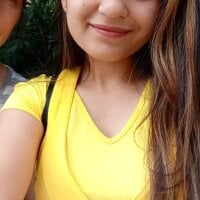 LaraGomezxx webcam