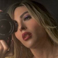 caarlywhitee