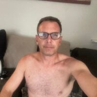 Fiitcamfun's Offline Chat Room