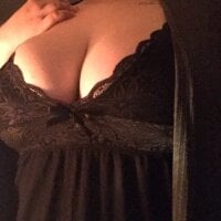 bbw-420's Offline Chat Room