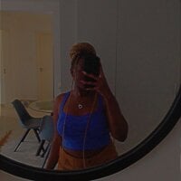 LynSexy: δωμάτιο συνομιλίας εκτός σύνδεσης