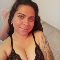 latina_dream webcam model