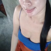 sexypinaywantu webcam model