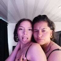 Lilyandmimu's Profile Pic