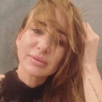 GlarysLoveress webcam model