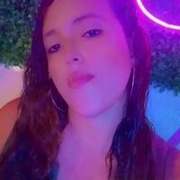 dalia_roses webcam model