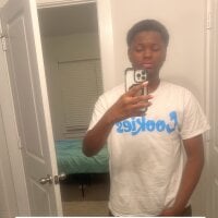 Sexyassdude18 webcam