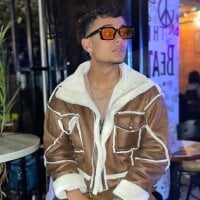 OliverMontiel webcam model