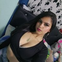 Emmy_sweettt webcam model