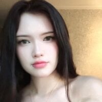 SooMinRush webcam model