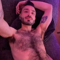 Daemian webcam
