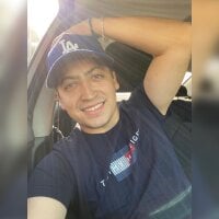 LatinBoy25 webcam