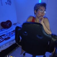 carolaiEvans1 오프라인 채팅방