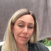 blondebitch2 webcam