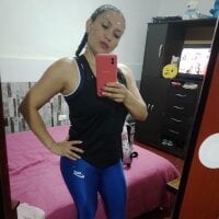 mommy_estefy webcam model