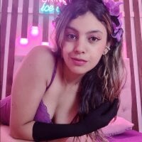 Natasha_Benzie webcam model