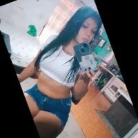 Chaparrita2929 webcam model