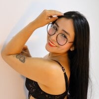 CallMeHazy webcam model