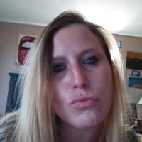 Bigdickdaddy8inches@xh's Offline Chat Room