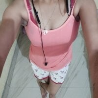 XXX8UX