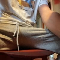 hotsexmi webcam model