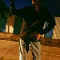 Perfect_girl4U's Offline Chat Room