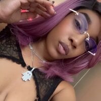 YasmineMinaj webcam model