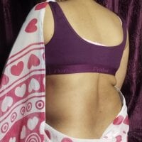 Monalisaq webcam model
