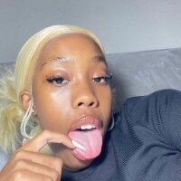 NoirBaddie's Offline Chat Room