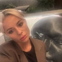 NovaSeraphic webcam model