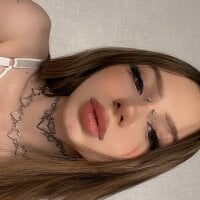 Lola_ice 个人资料图片