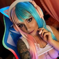 Roxyheat's Profile Pic