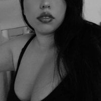 NilahMoon webcam model