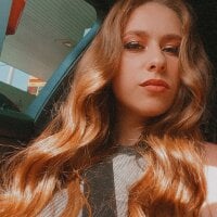 Nicole_WallkerLive Webcam