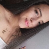 mia_selene's Offline Chat Room