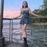 Ailen_Luxy webcam model