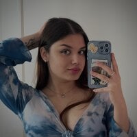 PollyFeel webcam model