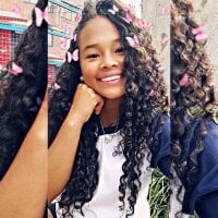 evelyncastro_n Offline chat-huone