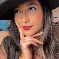 Queen-Frances webcam model