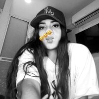zoe_skyy webcam model