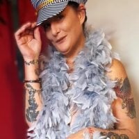 Mrs-Ivy's Avatar Pic