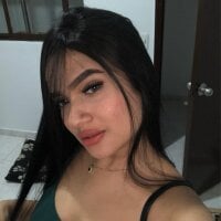 BRATZ_LUXURY webcam
