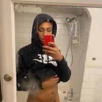 TherealdrekasH0's Offline Chat Room