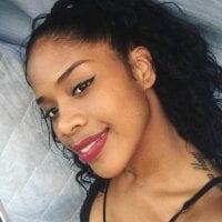 Aitana_Kante's Offline Chat Room