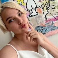 AnnabelleJen's Profile Pic