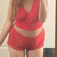 Phòng Chat Ngoại tuyến kittybooluvs