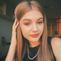 GraceErica's Avatar Pic