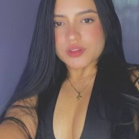 AyleenRouge webcam model