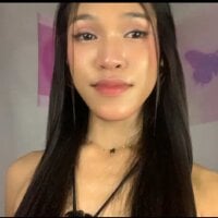 divineliciousss webcam model