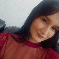 BelleMinnie's Offline Chat Room